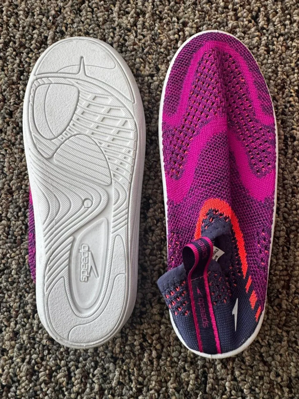 Speedo water shoes